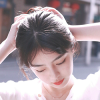 没有 她陪你一个曾经 我伴