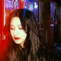 有些朋友常是一闪而逝 就像路上的行人一样 ... 谁说泡面拍档是火腿肠