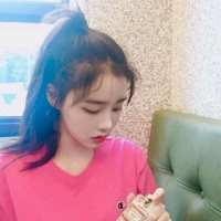 无数个瞬间我都在想 只要有你在就好了 她说她输了因为没有你