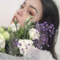 先生的眼睛 是我见过的最亮的星 深夜真不是个东西。