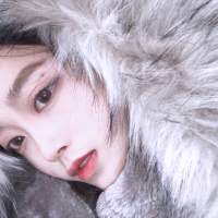 先生的眼睛 是我见过的最亮的星 深夜真不是个东西。