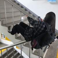 先生的眼睛 是我见过的最亮的星 深夜真不是个东西。