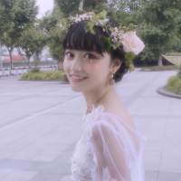 先生的眼睛 是我见过的最亮的星 深夜真不是个东西。