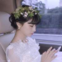 先生的眼睛 是我见过的最亮的星 深夜真不是个东西。