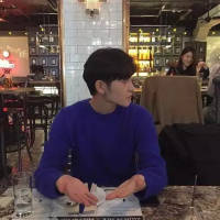 忠于你的梦想 别管它发不发光 妳啲妄想，在枕邊開了