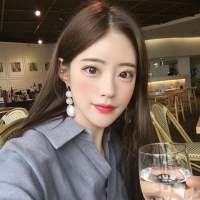 终究会活成自己想要的样子 那些伤痛，就象被风吹