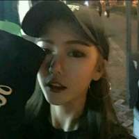 你是深山的游客边走边
