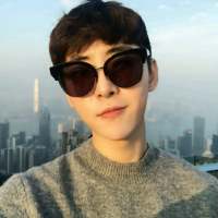 "过不去的坎别再放在心上忘不掉的人... 我是有多麽的愛妳,不