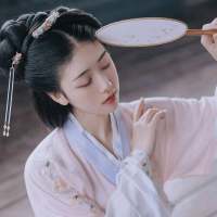 顺着春天的肌理，进入
