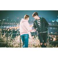 巷子里闲言碎语，谁的