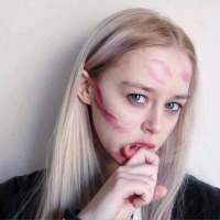 我喜欢一无所有的感觉，就像死了一样干净 知道喜欢的人已经有喜