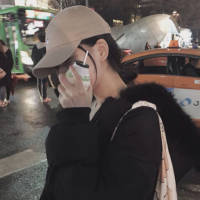 不知道你们喜欢什么样的……我就看着更新了... 寡人不死，尔等终究是