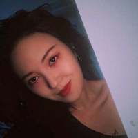 :    “儿女情长什么的    真的很... 人生能有几时痛，唯有