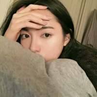 枕头要常晒因为里面满是辛酸泪而且装满了发... 我们的爱情完美的就像
