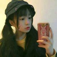 枕头要常晒因为里面满是辛酸泪而且装满了发... 我们的爱情完美的就像