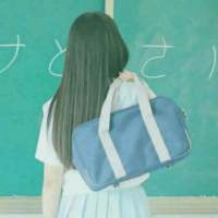背影女头 愿我余生，被烟酒缠身