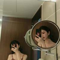 你们也是吗.三个人的小团体? 友情都存在着吃醋 更