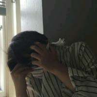 个性@♂ 遍体鳞伤还不放手，你