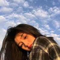 来不及爱你 就毁了你行不行.? 感情这东西伤人太深。