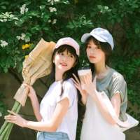 山月不知心底事. 三个人走在一起总有一