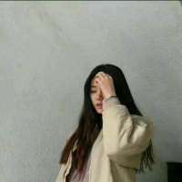 L: 你知道什么是孤独吗