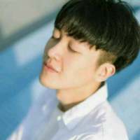 道理都懂但是就像鱼活在水里也死在水里 你是我看一眼一辈子心