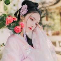 顺着春天的肌理，进入