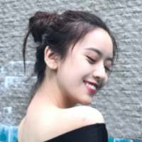 ?忙着可爱 忙着长大 忙着做你可爱的新娘 黑夜不会亏待晚睡的人