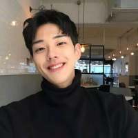 向神打听我一生的出路 我喜欢的样子你都有。