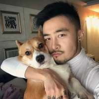 “那时候爱着你的我卑微又骄傲” 我从来不投降，尽管摔