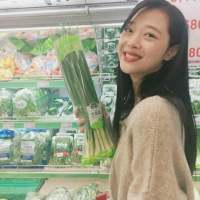 想做一个很酷的人汽水只喝一半 闹钟一响... 习惯就是习惯，没有人