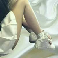 没有什么公不公平动了心就别想赢。 偶尔期待，从不指望。