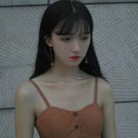 我发脾气的时候你就老老实实听着结束了我... 天很净却使人窒息。