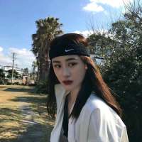 “爱里全是难过 互相放过 得过 且过 没用你就得出局。 愿