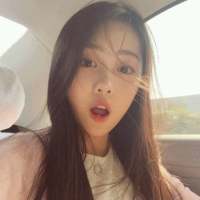 ? ?? ??? ??? ??? ?? ???... 每个肥大的月亮都有胸