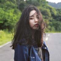 一个人很酷，但还是忍