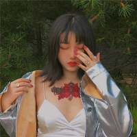 她手流血了 他疯了一样的去给她买创可贴 但... 小猪佩奇身上纹，一看