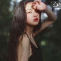 感情让我难过 生活也不放过我. 我莫名其妙地笑了，原