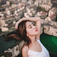 听闻你要和我走过余生？ 走曾经走过的路，唱曾