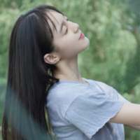 请你给我来信 我們都只是 看上去健