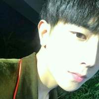 我在大街上闻见你身上的味道 我愣了几秒鼻... I always i