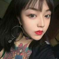 或许.以后牵着我的手的人会没有你帅气.没... 闯入我生活的人是你，