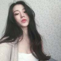 很久没有见面的人 除了没有机会 就是没有勇... 身处人海也觉得孤独，