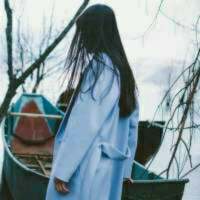 女头 太想哭了 想一个人跑