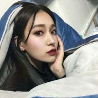 爱笑 突然很想倒在被窝里睡