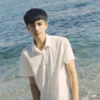 学生时代喜欢一个人，