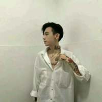 。。。 天闷热的我一天没有吃