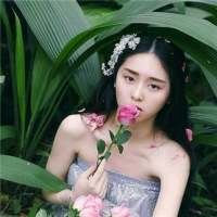 我宁愿让自己活的没心没肺，也不愿让自己活... 你说情侣头像禁锢了你