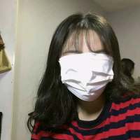 谁还记得第一个让自己喜欢到疯掉的人 如果让你在LOL和我