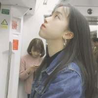 与君初相识犹如故人归 我们说好不离不弃，可